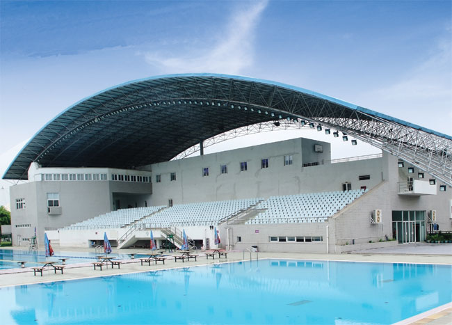 五指山游泳馆网架